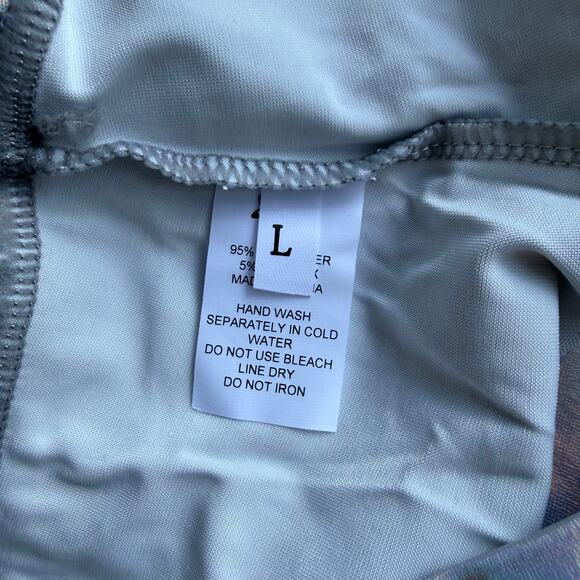 New 2 Piece Set Iridescent Festival Top & Leggings Sz Large Futuristic Halloween - Picture 10 of 14